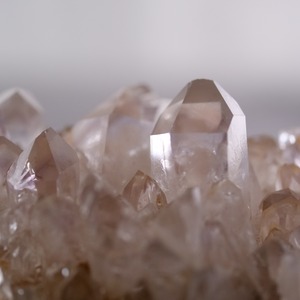 ライトスモーキー クリアクォーツ / クラスター