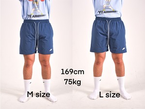 ナイロンショーツ　ライトグレー