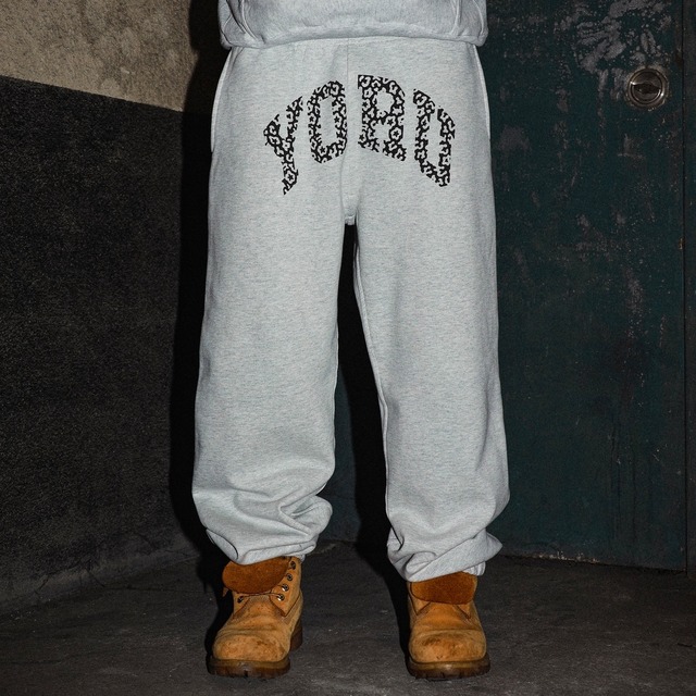 LEOPARD COLLEGE LOGO HEAVYWIGHT SWEAT PANTS
