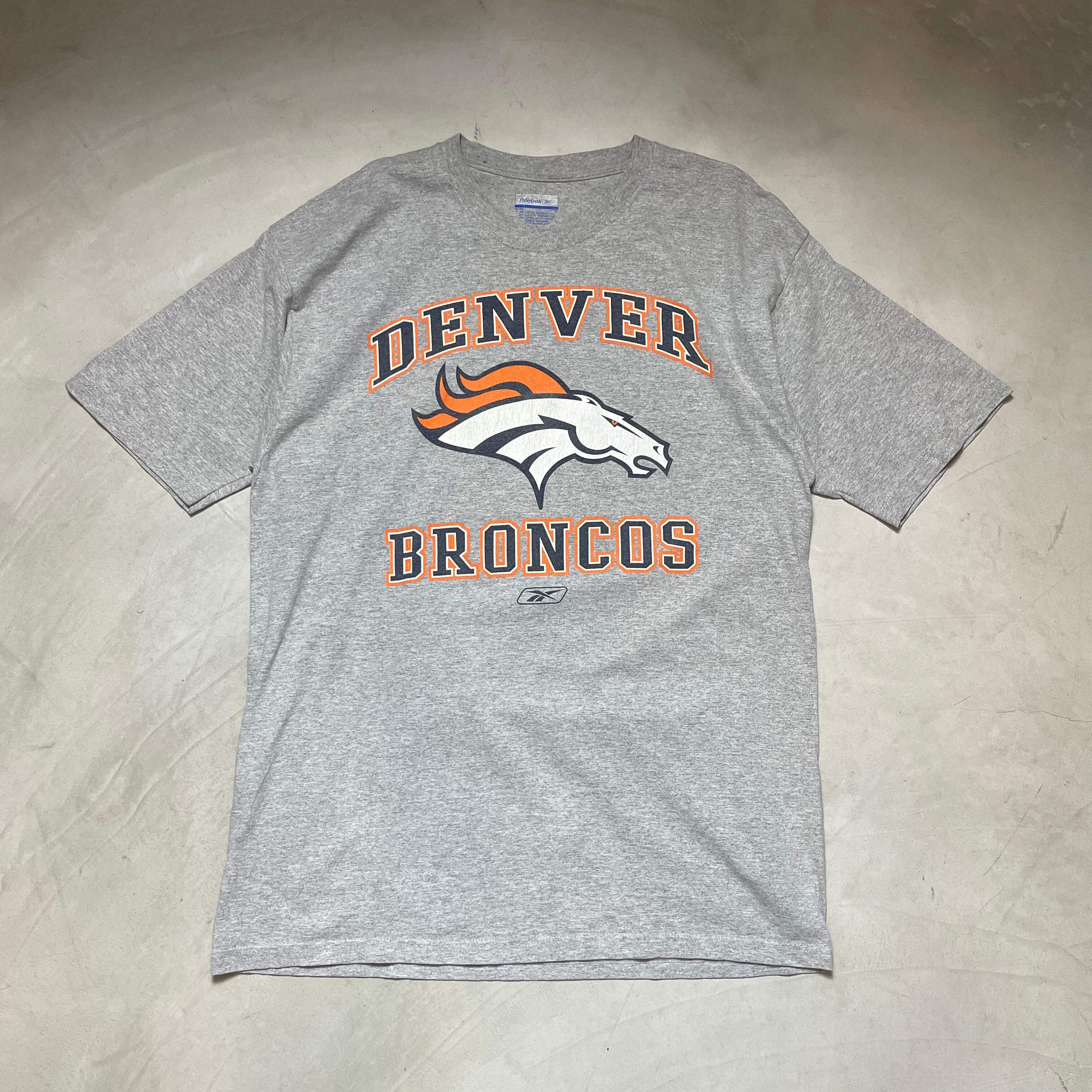 Reebok リーボック NFL Denver Broncos デンバー・ブロンコス ロゴプリントTシャツ メンズL 古着 チーム系 ブラック 黒 グレー 【Tシャツ】