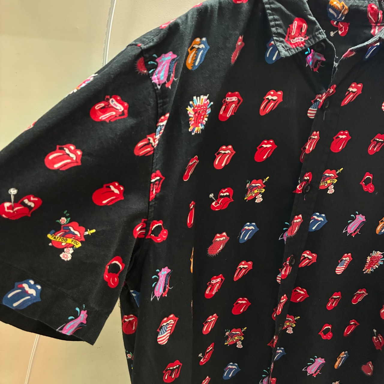 The Rolling Stones リップス&タン　総柄シャツ　半袖　ローリングストーンズ
