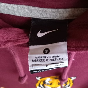 ナイキ　プリント　スウェットパーカー　裏起毛　S