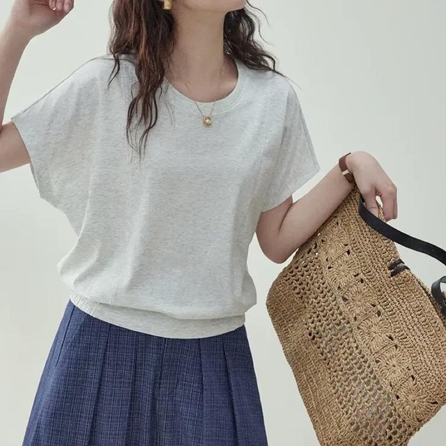 dolman sleeve crew neck top