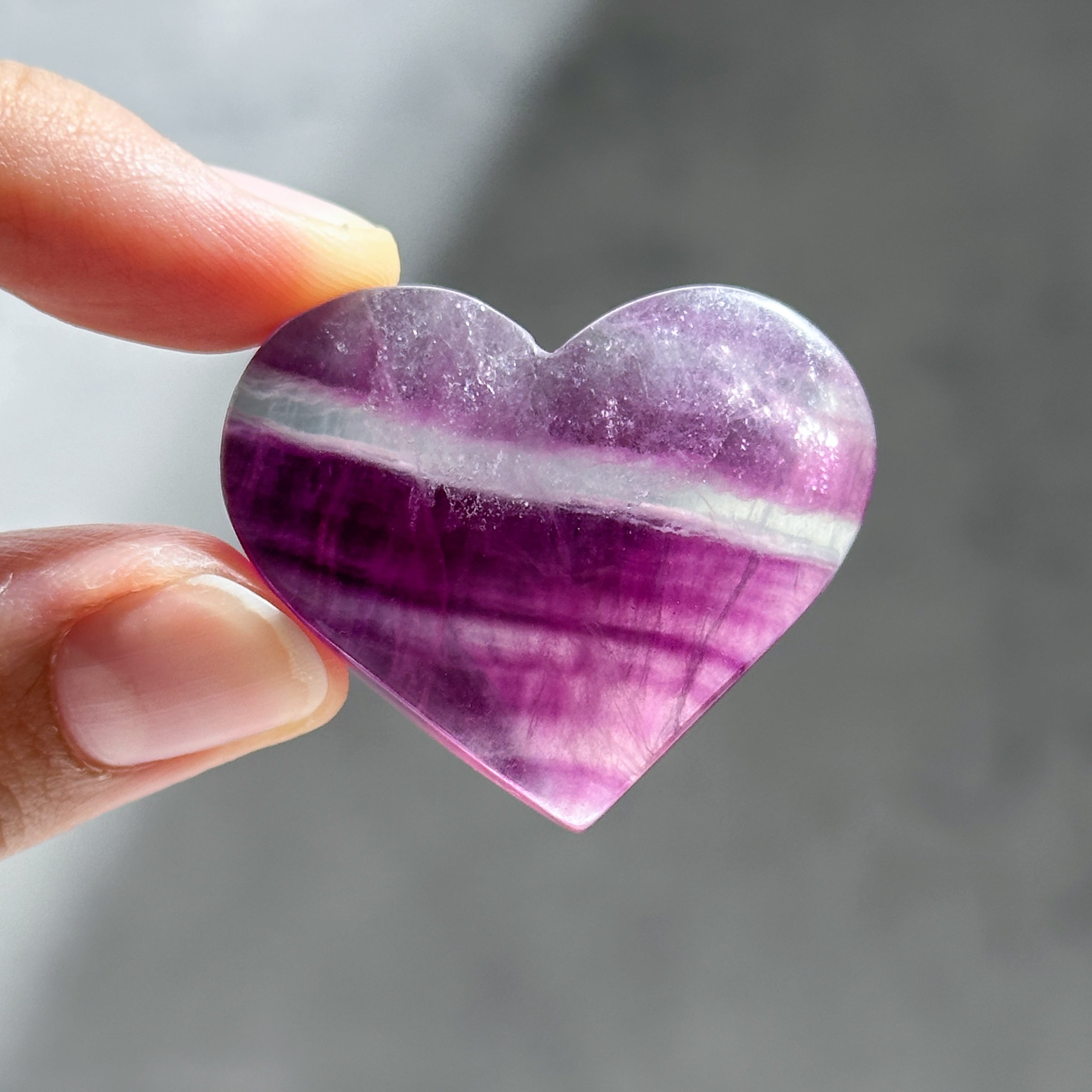 レインボーフローライト ハート64◇ Rainbow Fluorite ◇天然石・鉱物・パワーストーン