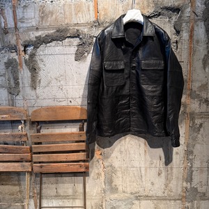 【USED ITEM】Open collar shirt/Reproduct leather.（BLACK).