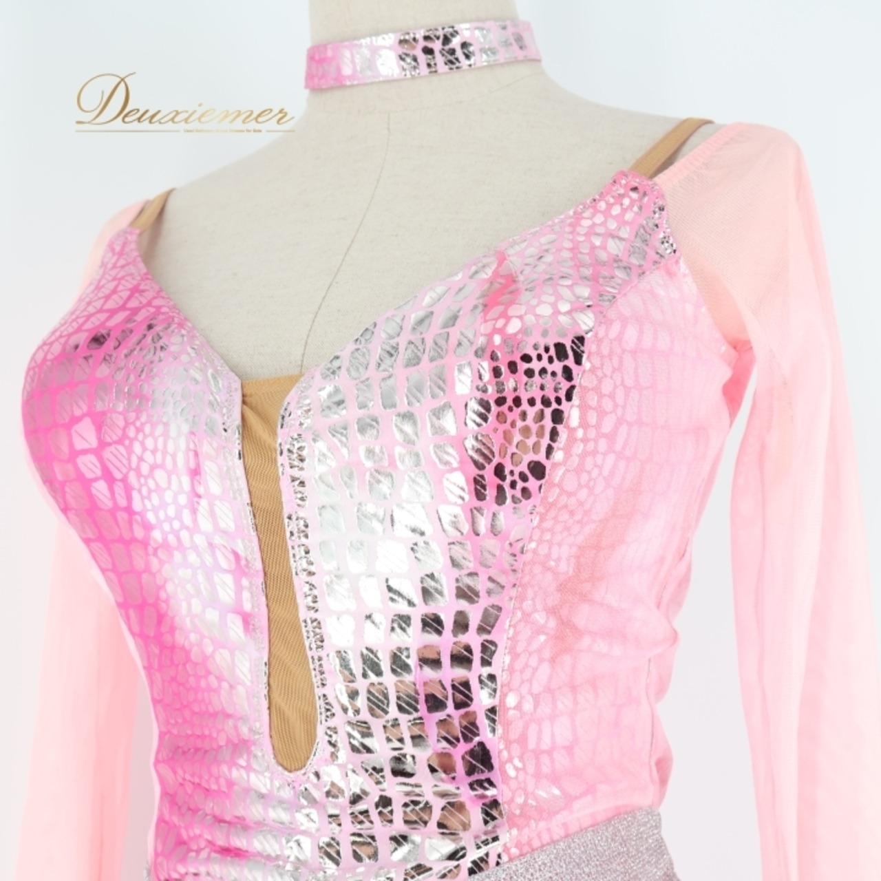 社交ダンス 衣装 ラテン ドレス ワンピース ピンク系 インザムード in the MOOD 日本製 デモ ピンク シルバー 競技 パーティ 発表会 明るい 伸縮 ストレッチ ラテン衣装 デモ用 衣装 女性用 ストレッチ素材 競技会用 おしゃれ コスチューム