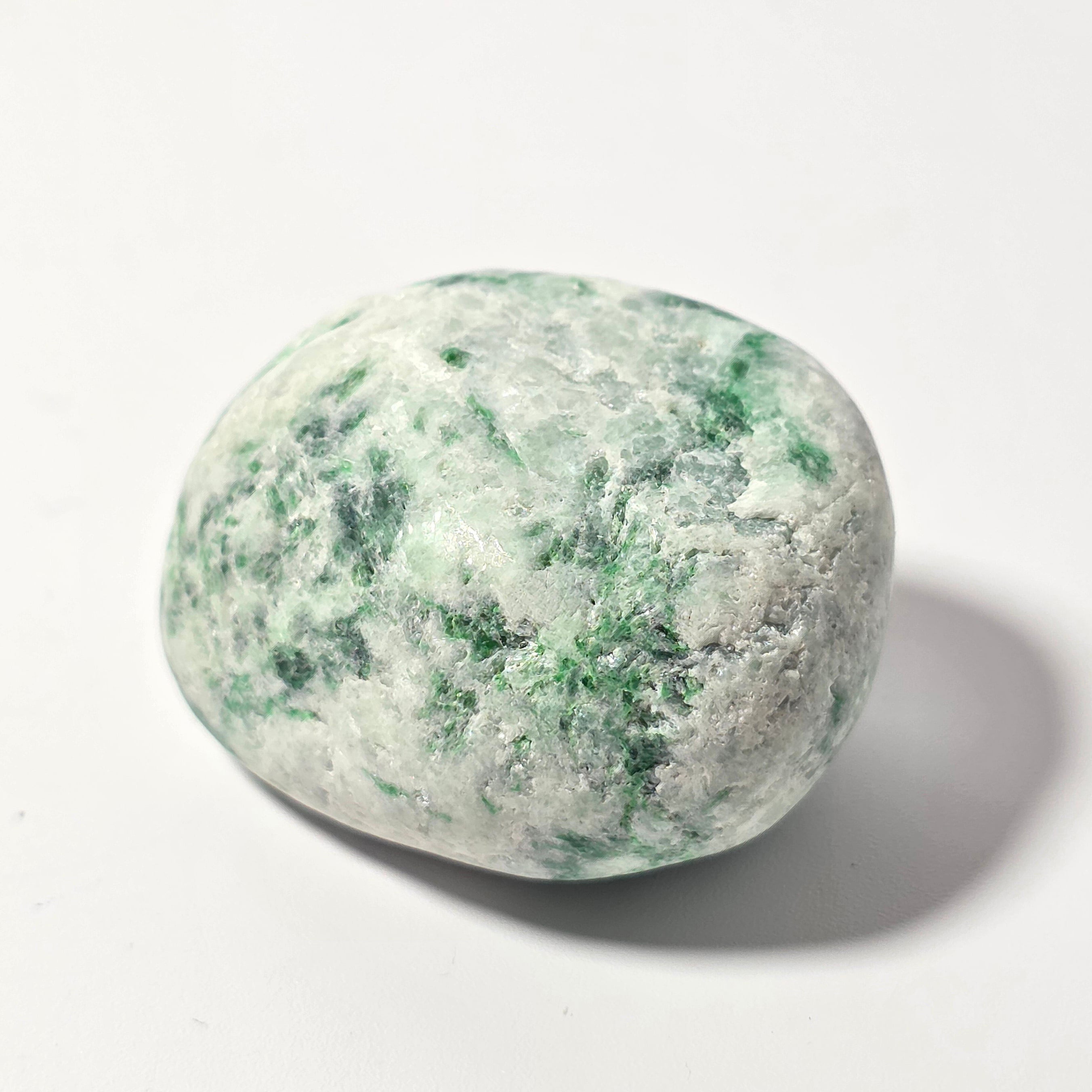 海石 | 糸魚川翡翠工芸家 赤羽可行BASE