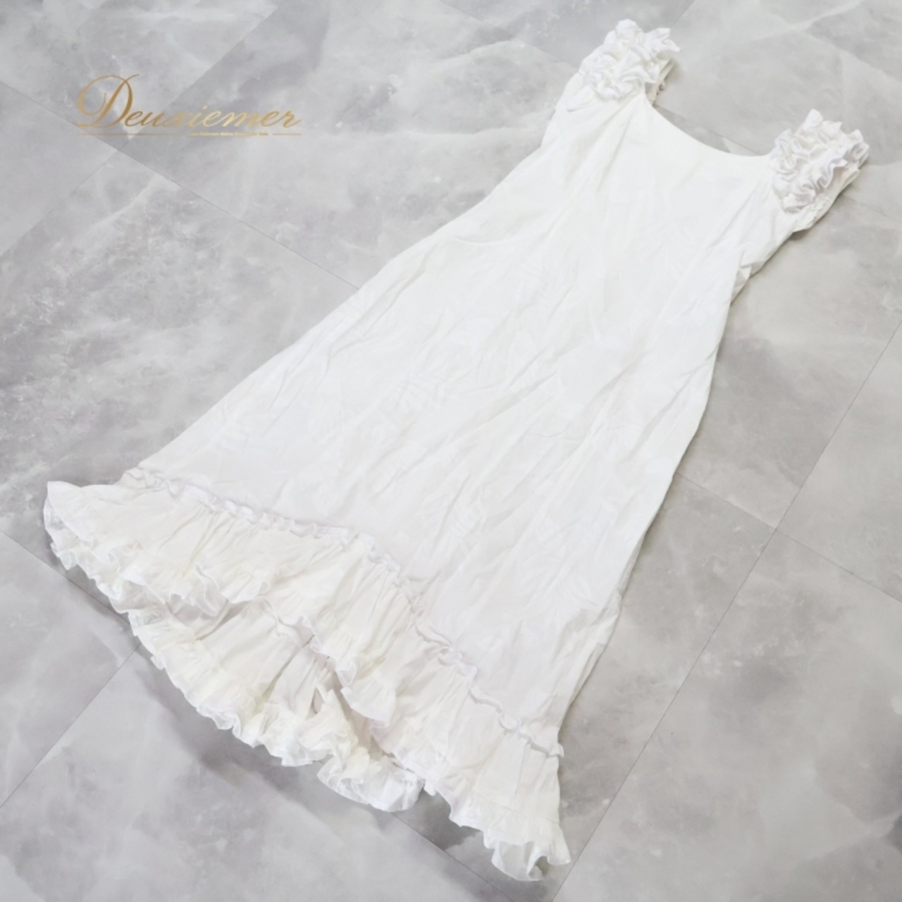 フラダンス 衣装 ワンピース ドレス パシフィックレジェンド ホワイト系 PACIFIC LEGEND ハワイ製 アシンメトリー フリル ワンカラー きれい 華やか 明るい 上品 かわいい ハワイアン アロハ ハワイアンプリント フラ ダンス レッスン 練習