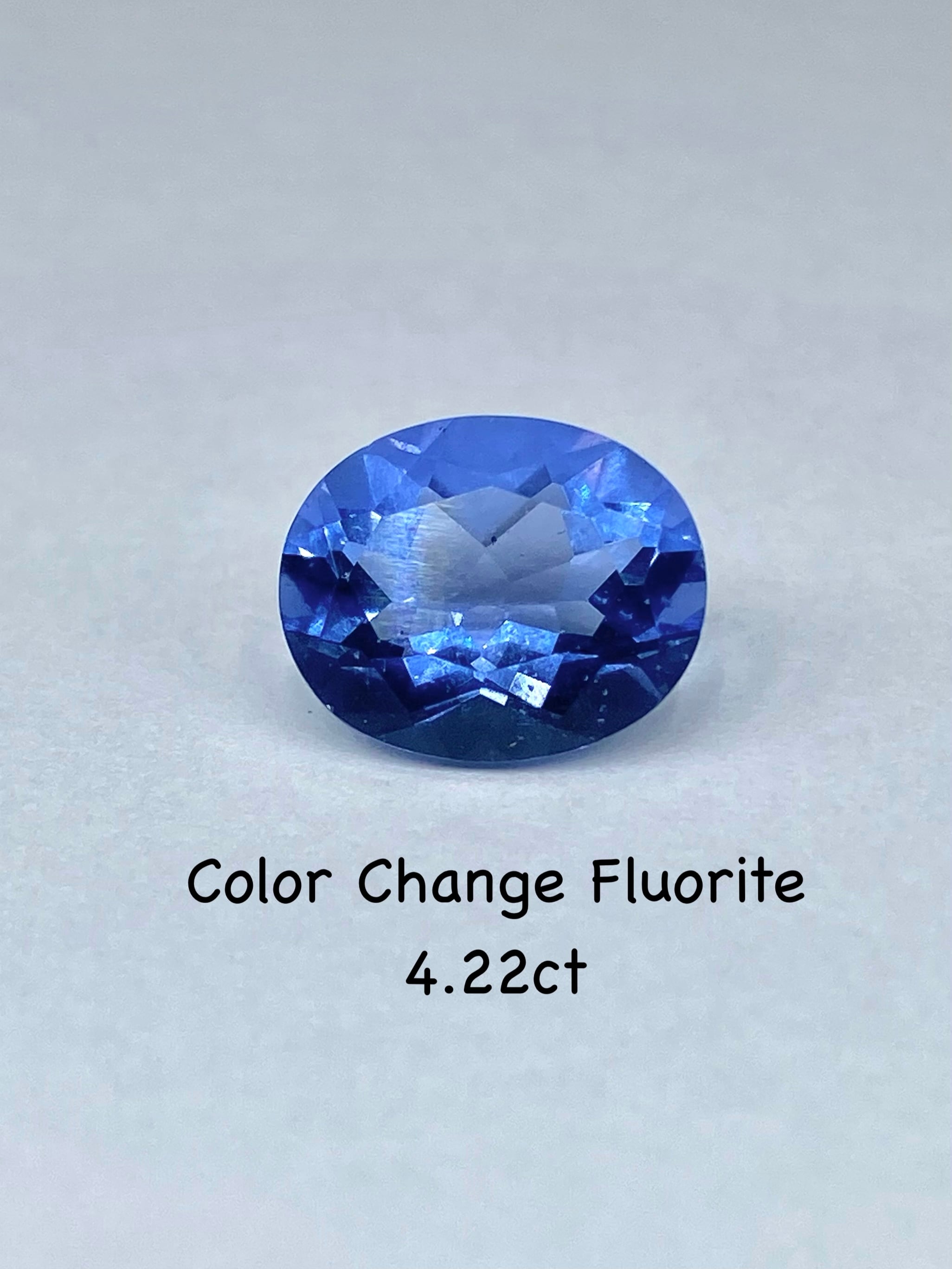 カラーチェンジフローライト 4.22ct ルース 【動画リンク Twitter/X】あり