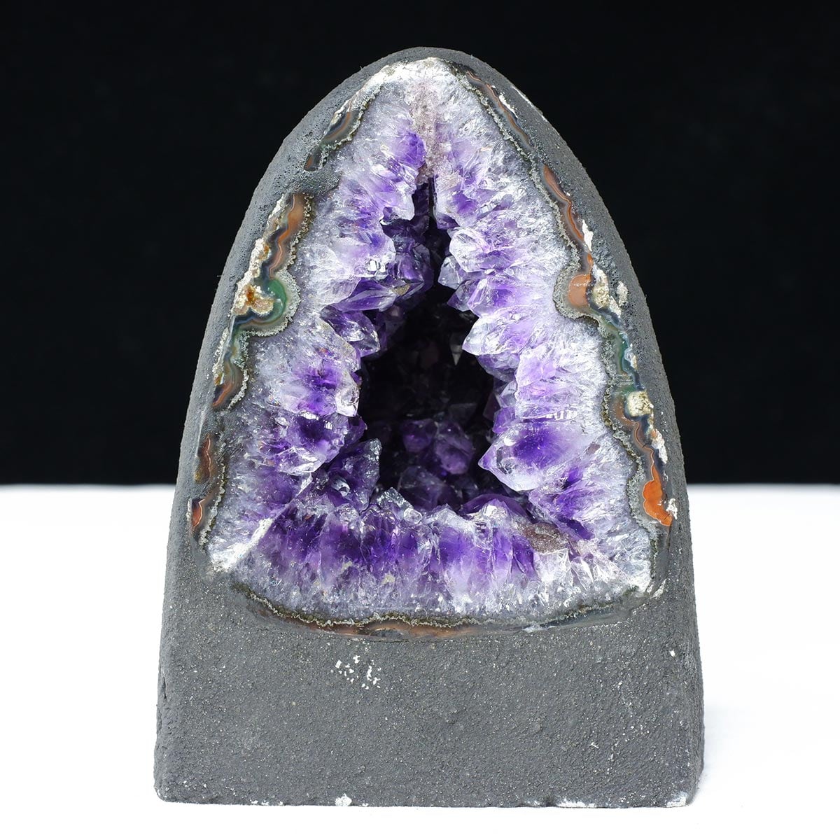 1.4Kg アメジストドーム ウルグアイ産 アメジスト ドーム 原石 ジオード カペーラ 一点物174-2300