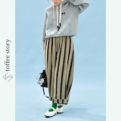 【2color】レトロカレッジ風「M」ロゴパーカー 《i0757》