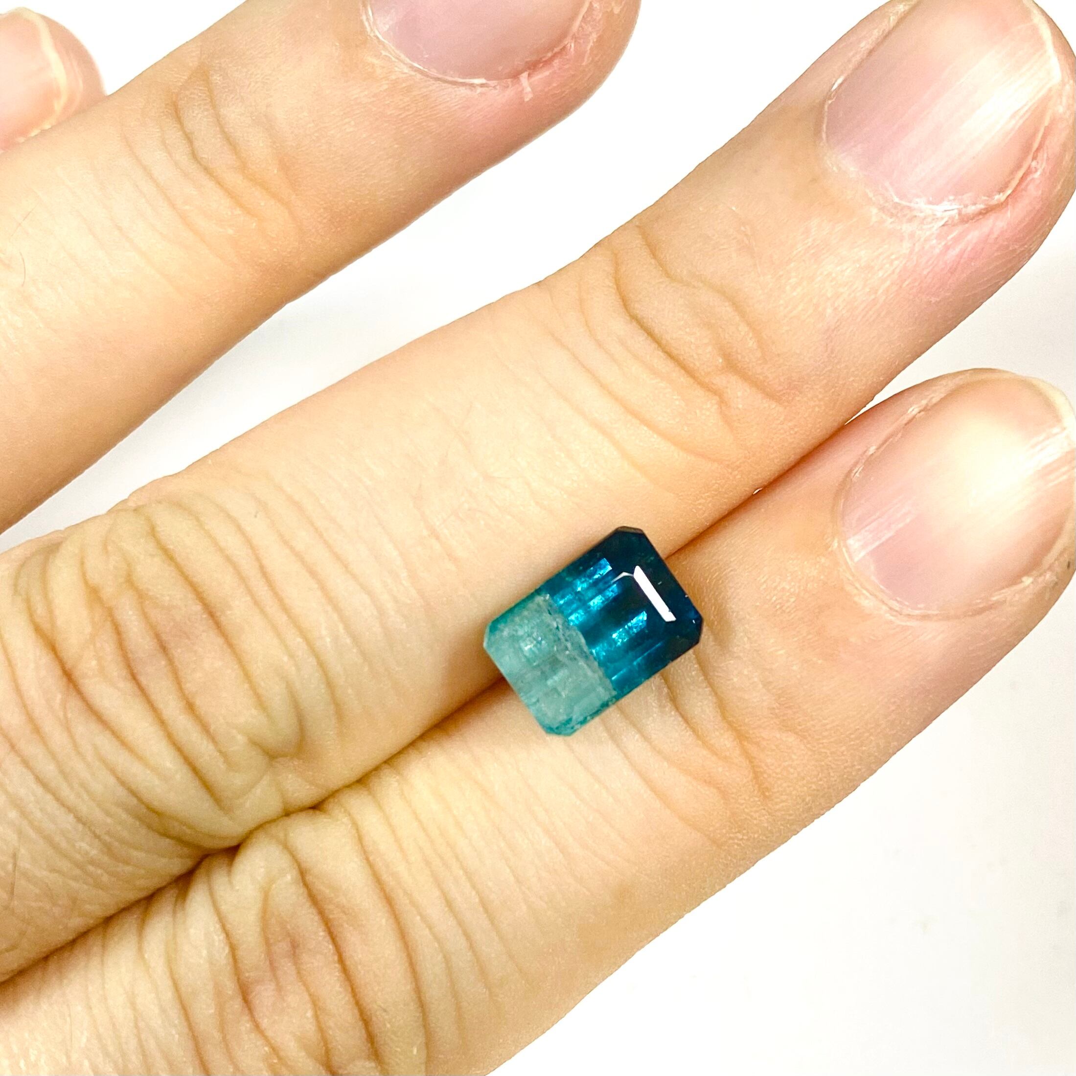 爽やかかわいいバイカラートルマリン