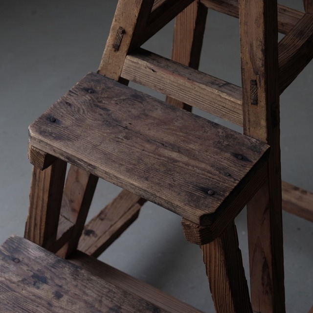 Stepladder