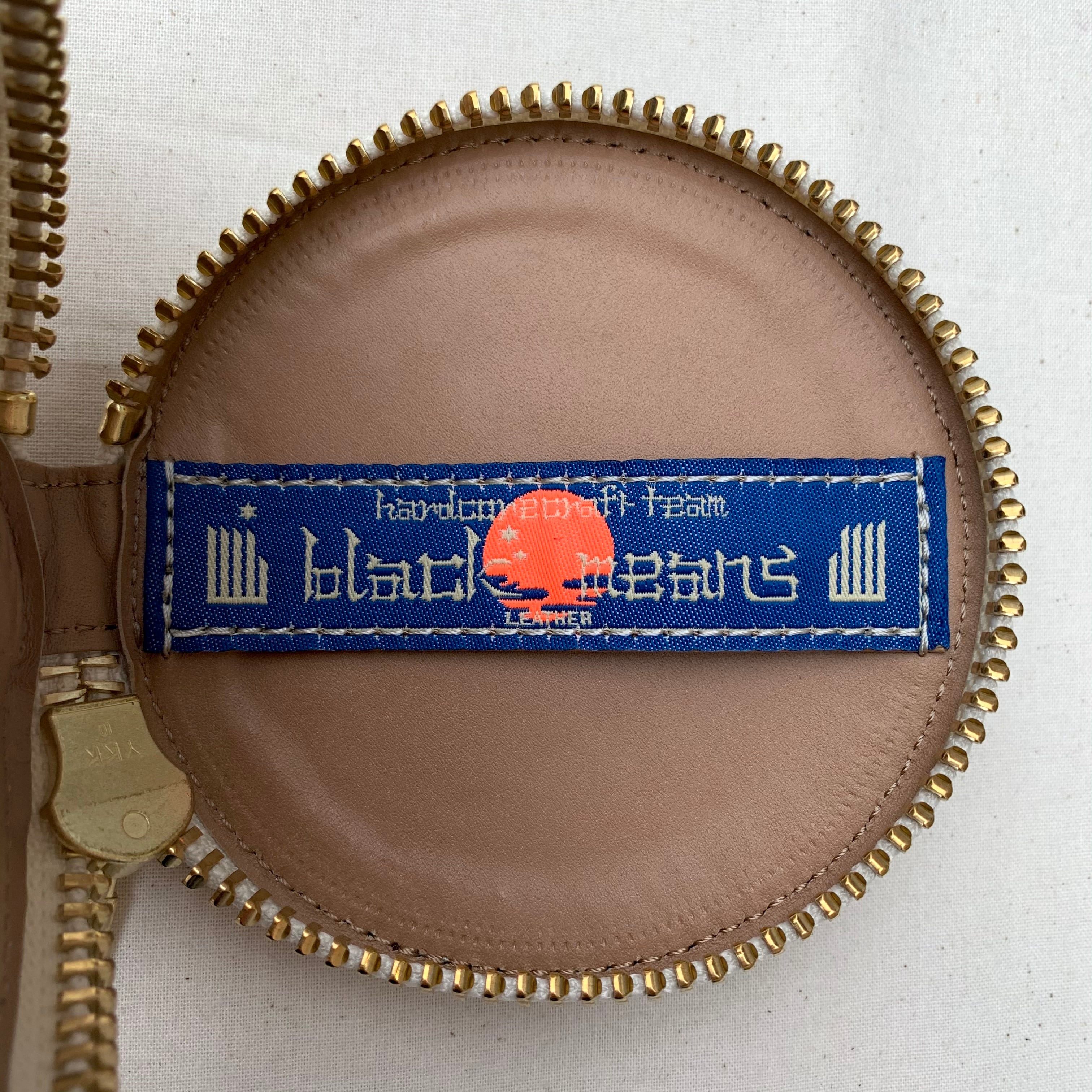 blackmeans】CIRCLE POUCH (WHITE) | HEIGHTS Online Store blackmeans】CIRCLE POUCH (WHITE) | HEIGHTS Online Store