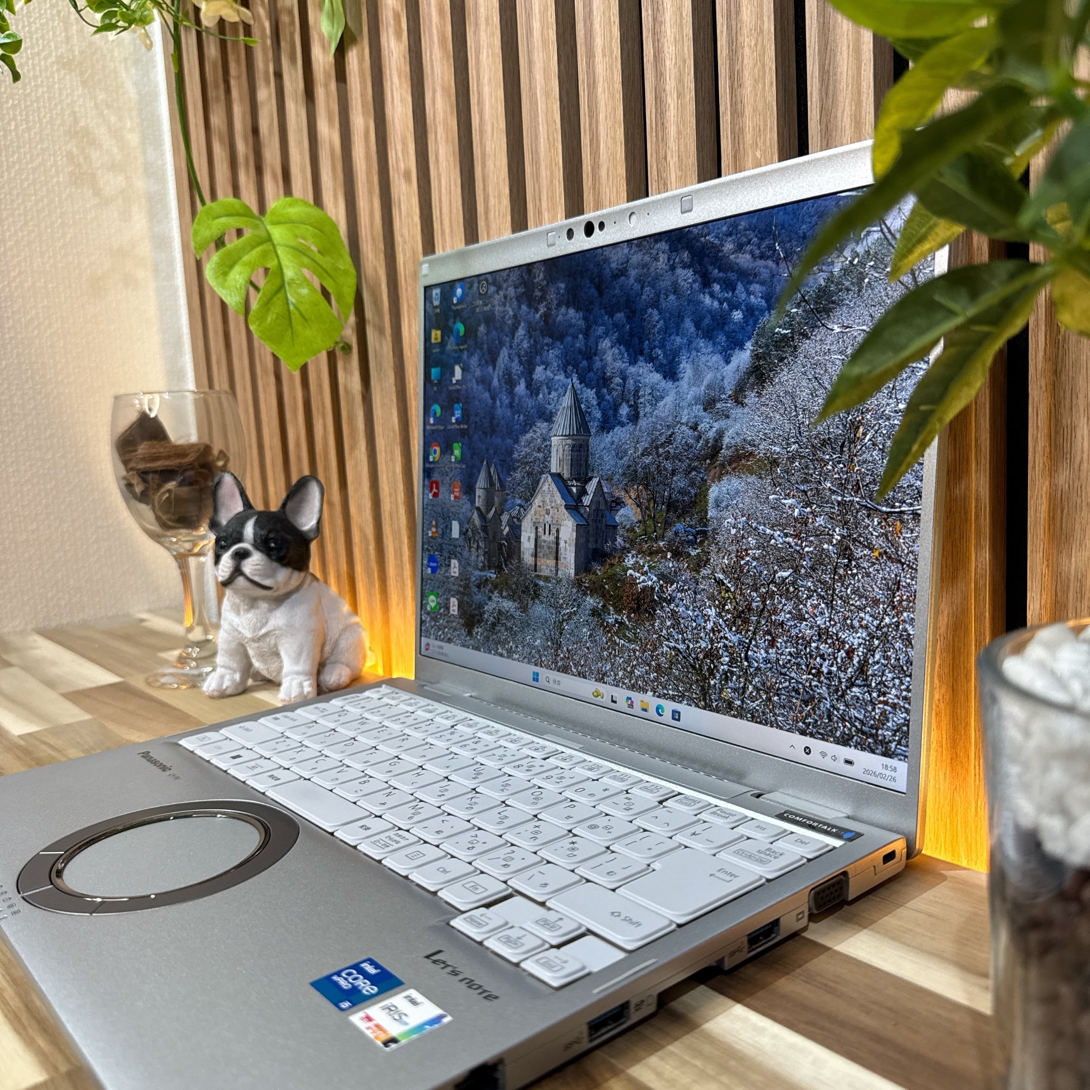 公式ショップ限定価格❣️/ 2K高画質《超軽量》Let's note FV1 Core i5