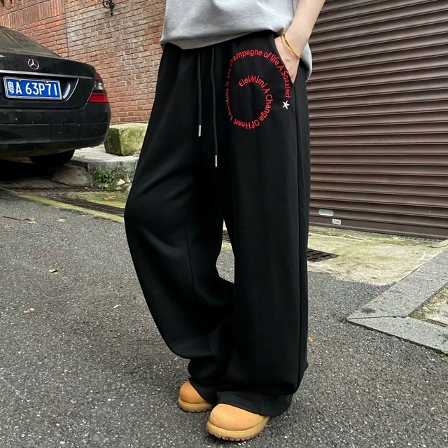 メッセージグラフィックルーズフォルムスウェットパンツ 2col   R02554