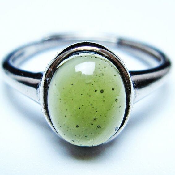 モルダバイト リング モルダウ石 指輪 フリーサイズ 15号 一点物 メール便可 [M便 1/20] 199-709