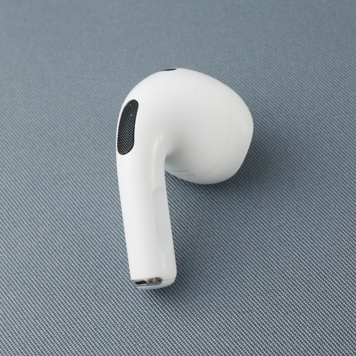 Apple AirPods 第三世代 右イヤホンのみ USED美品 R 片耳 右耳 A2565