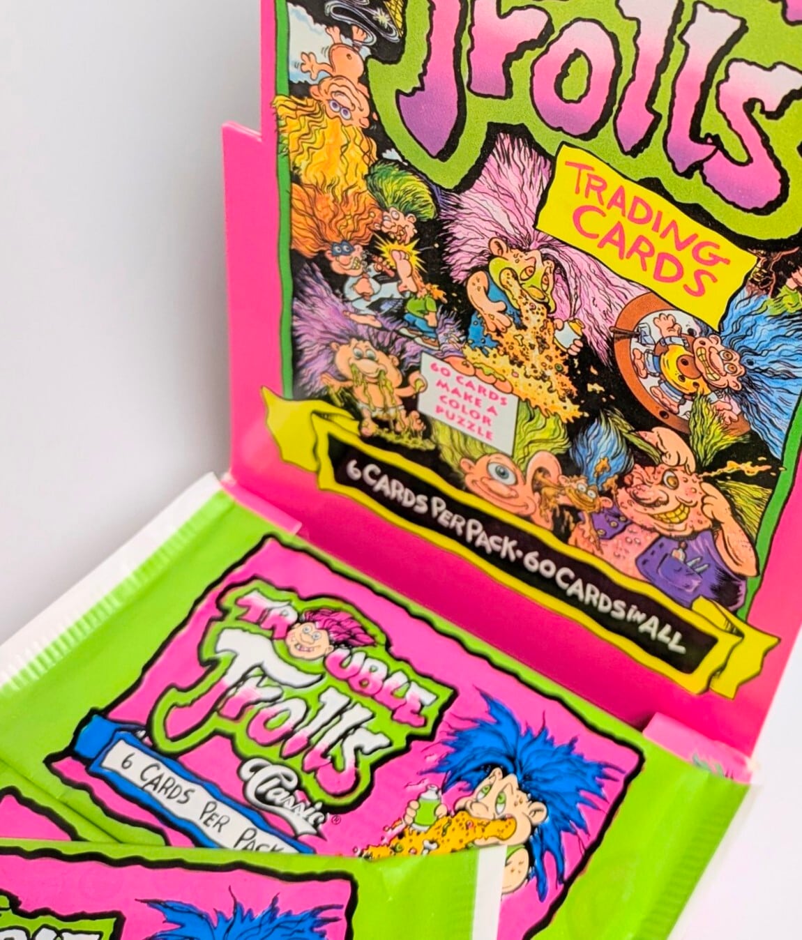 送料無料!☆ 1992年製 Classic Games, Inc. 【 TROUBLE Trolls  ( トラブル トロール  】トレーディングカード 単品 (1個= 6 CARDS入り)〚アメリカン雑貨 アメトイ〛
