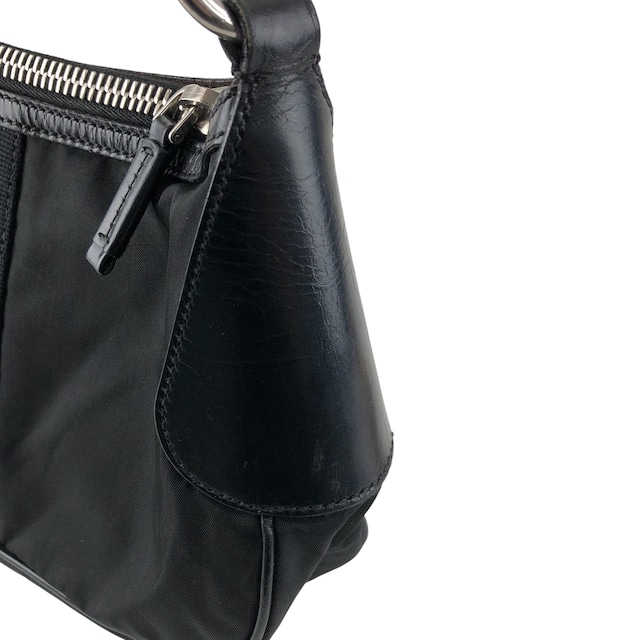 PRADA プラダ ショルダーバッグ ブラック トライアングルロゴ ナイロン セミショルダー vintage ヴィンテージ オールド prm6ap