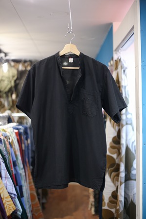 Black skipper s/s shirt