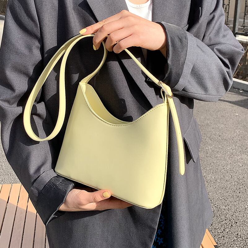 サマーレッドシングル 夏物 メッセンジャーバッグ Tiancai_Wing_Bag16300608693