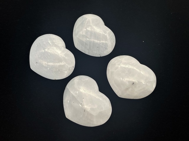 ハート型（ブルーカルサイト）