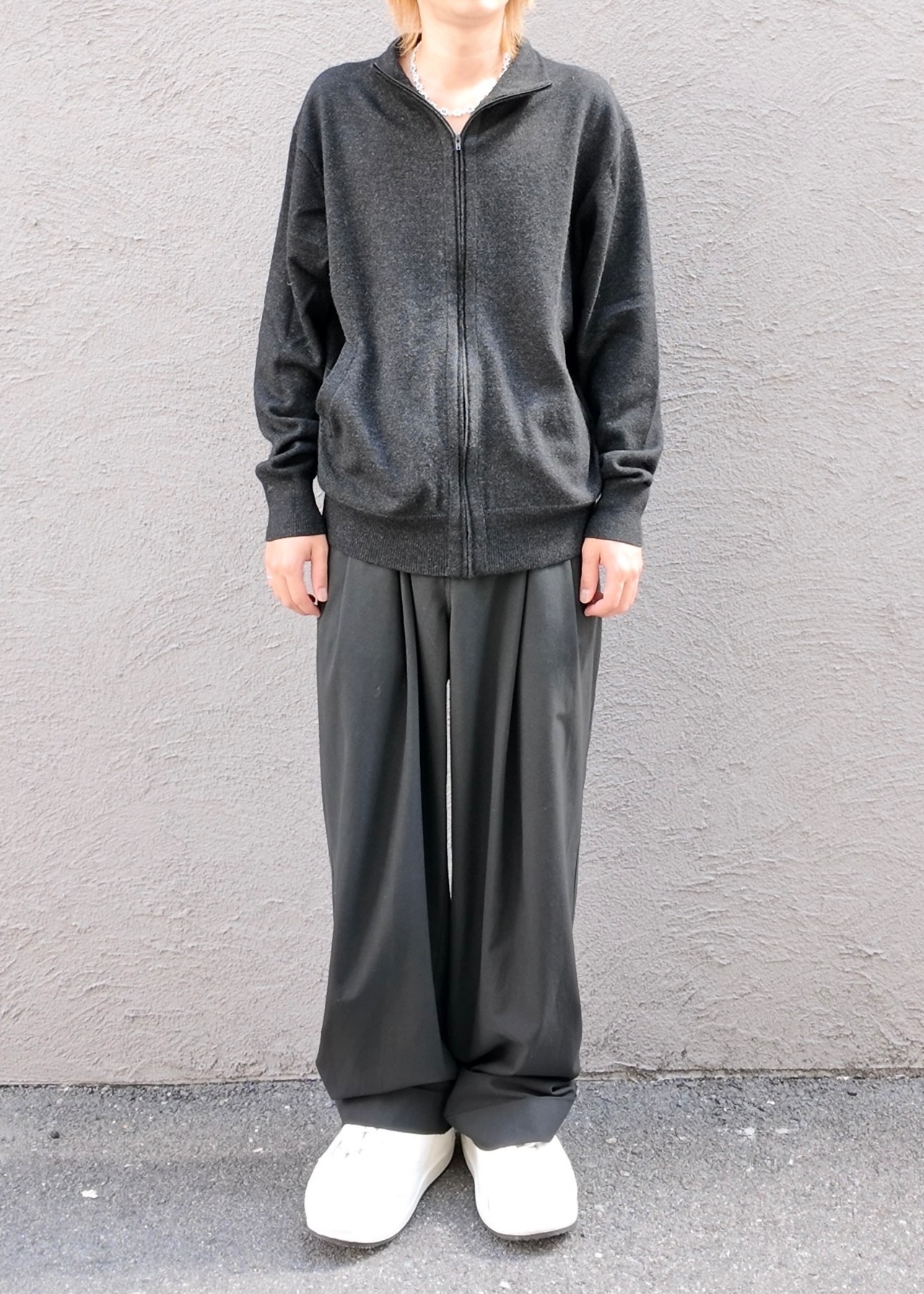 【ZUCCA】zip up mock neck knit