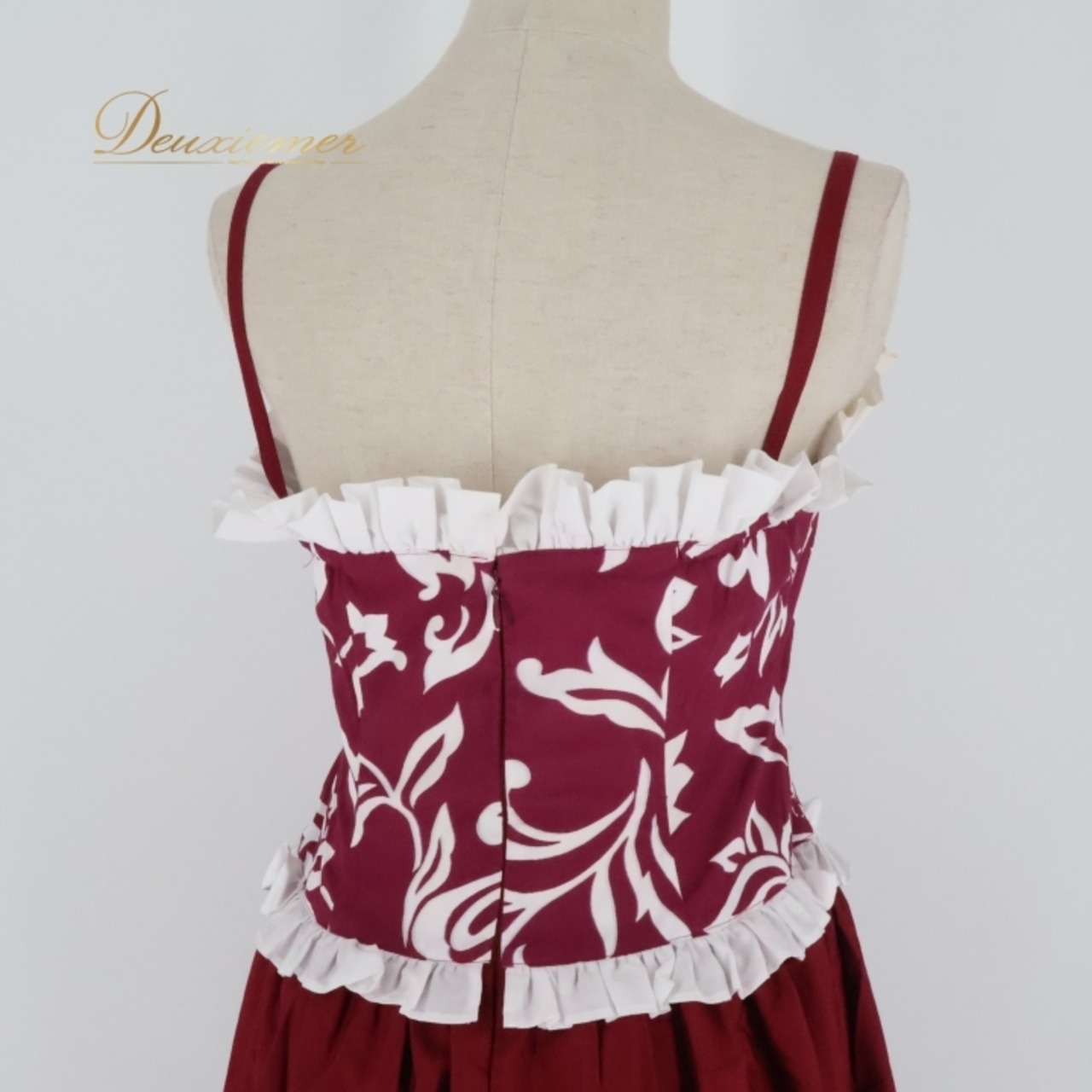 フラダンス 衣装 ワンピース ドレス レッド系 Lehua ハワイアンプリント あずき色 アロハ フラ ダンス レッスン 練習 キャミソールドレス フリル ホワイト系 赤 白 華やか 鮮やか かわいい おしゃれ 上品 大人っぽい フレアスカート ふんわり フラダンス衣装 レディース おしゃれ フリル付き デザイン キャミソール