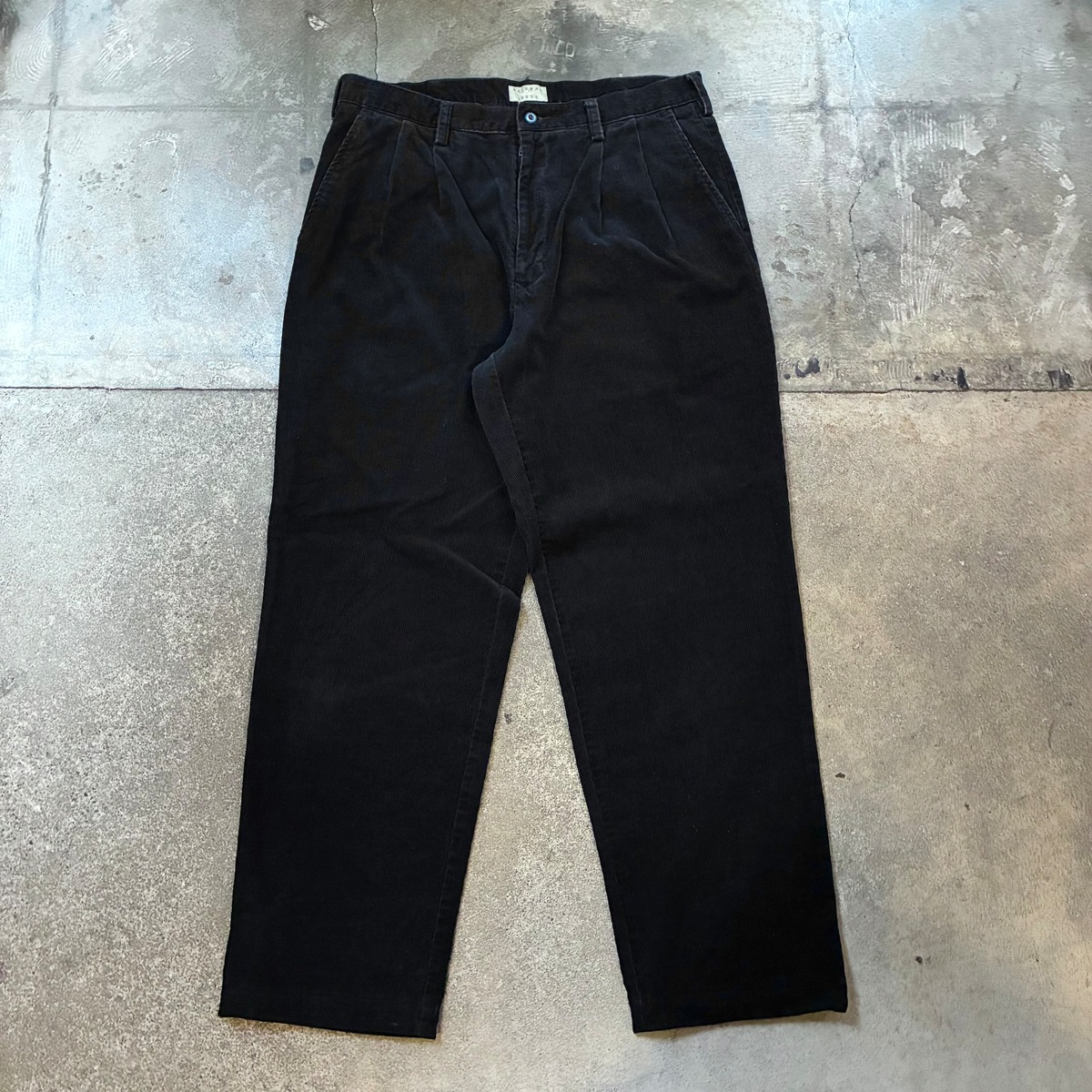 00s 00s Corduroy Slacks | NICO / BANK