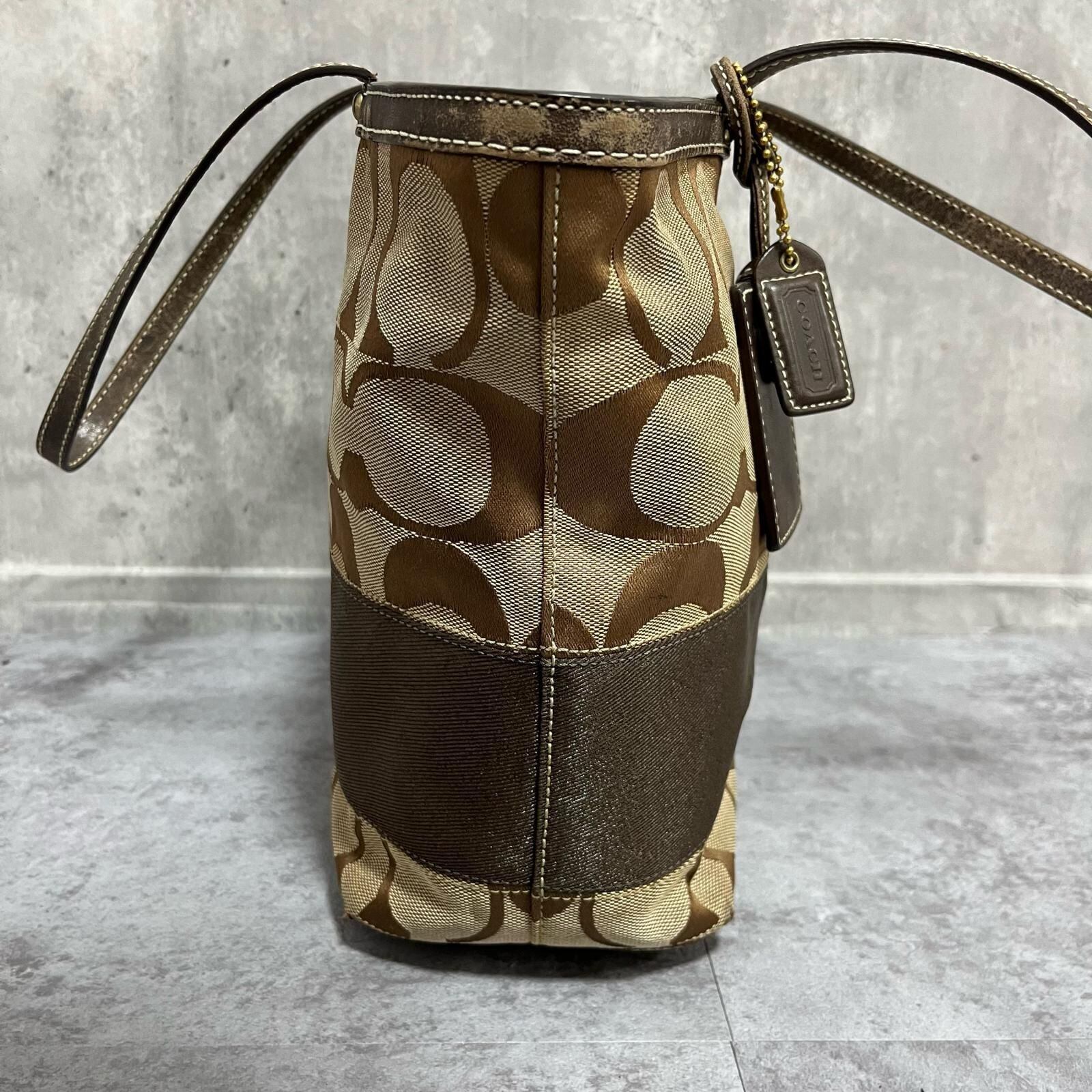 コーチ COACH チェーントートバッグ ペイトン シグネチャー 茶 