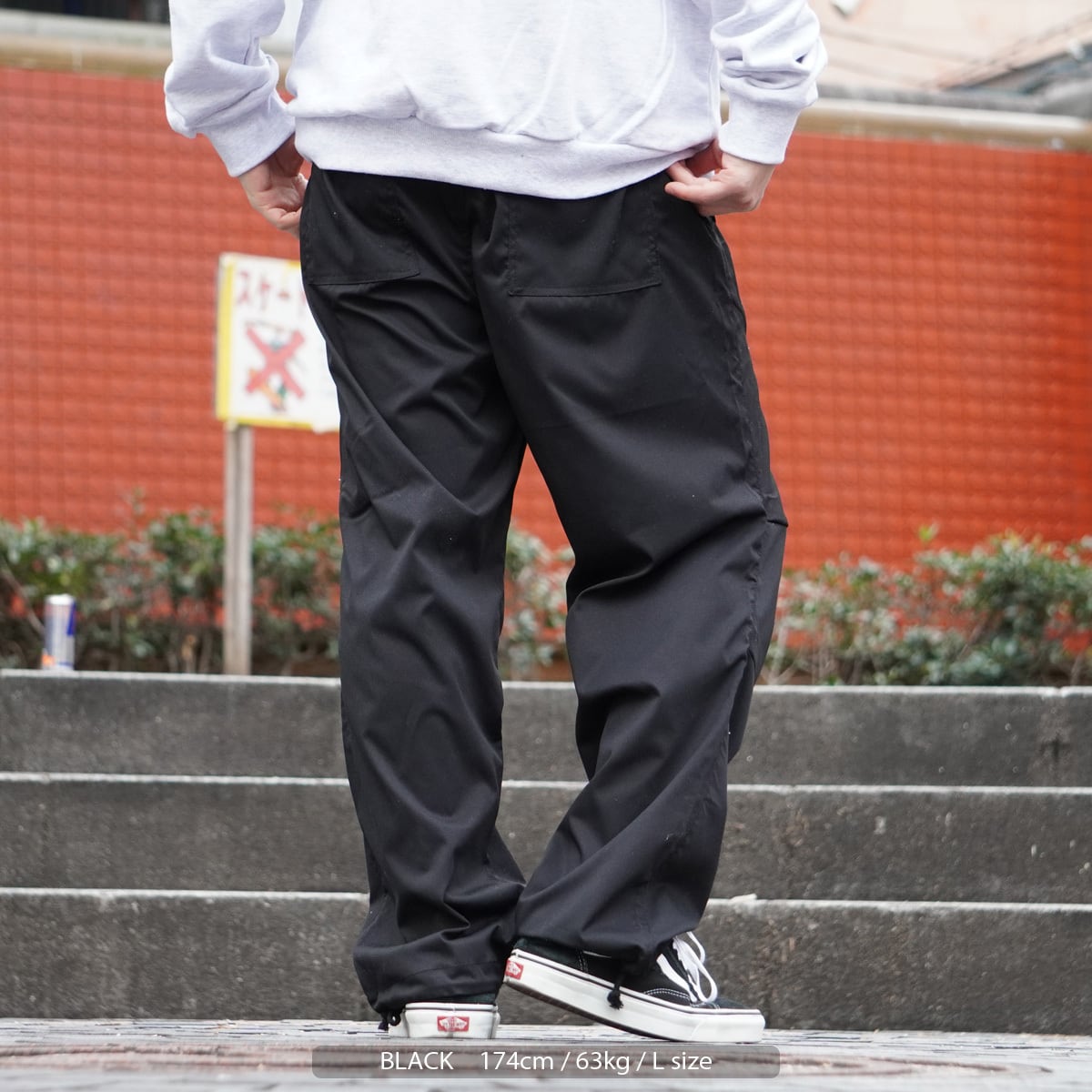 Lサイズ　カーゴパンツ　スノーカモ パンツ　幅広い　ブラック 黒