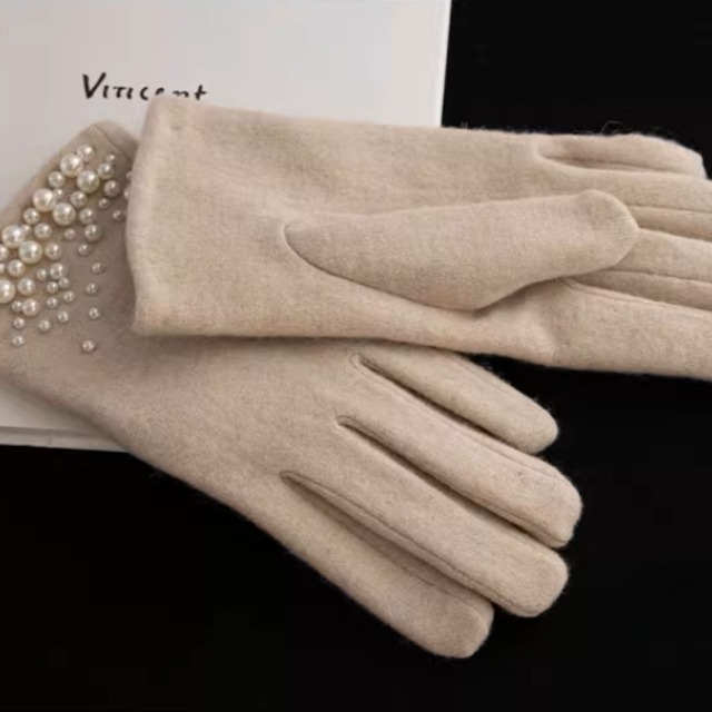 パールビジューウールグローブ　A3218