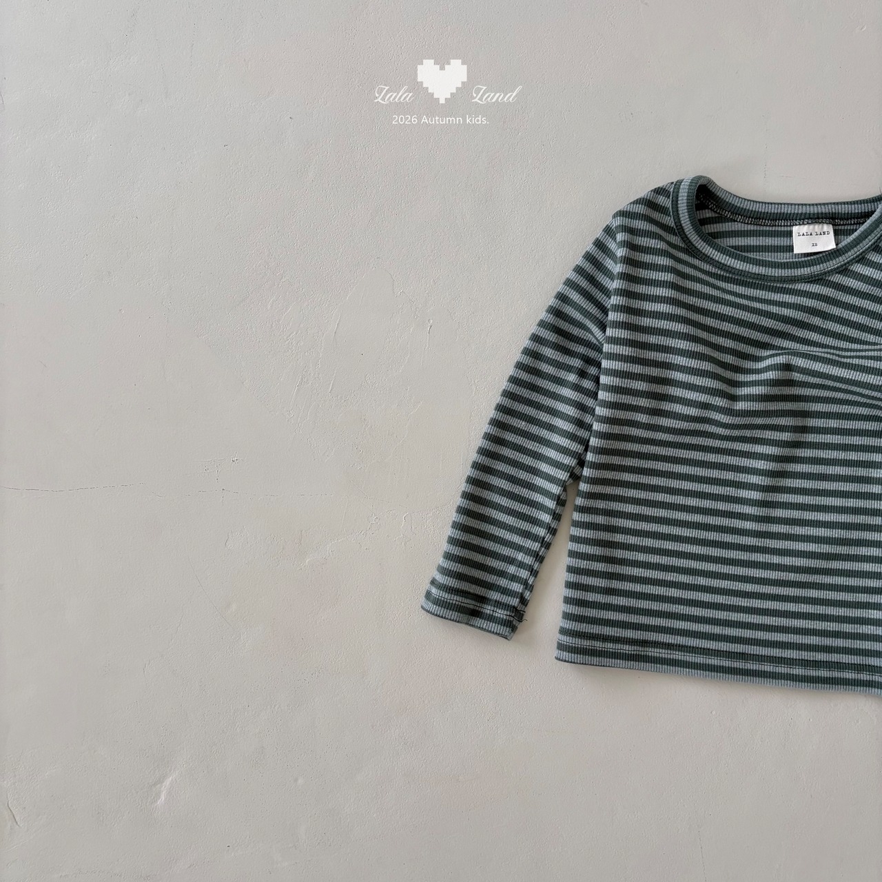 韓国子供服 / LALALAND / 26Autumn / ミューズ ストライプ Tシャツ / 秋服 / キッズ *XS~XL*