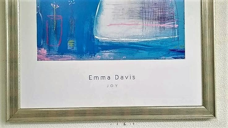 エマ・デイヴィスEmmaDavis「JOY」ポスター額装品 額縁外寸67.5x87