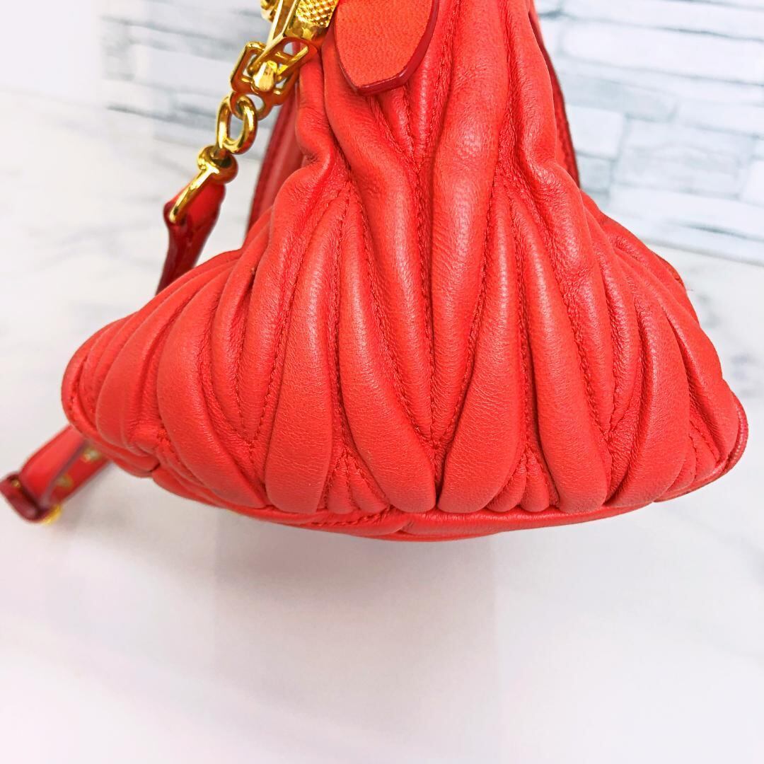 MIUMIU ミュウミュウ ラムレザー ギャザー オレンジ ハンドバッグ