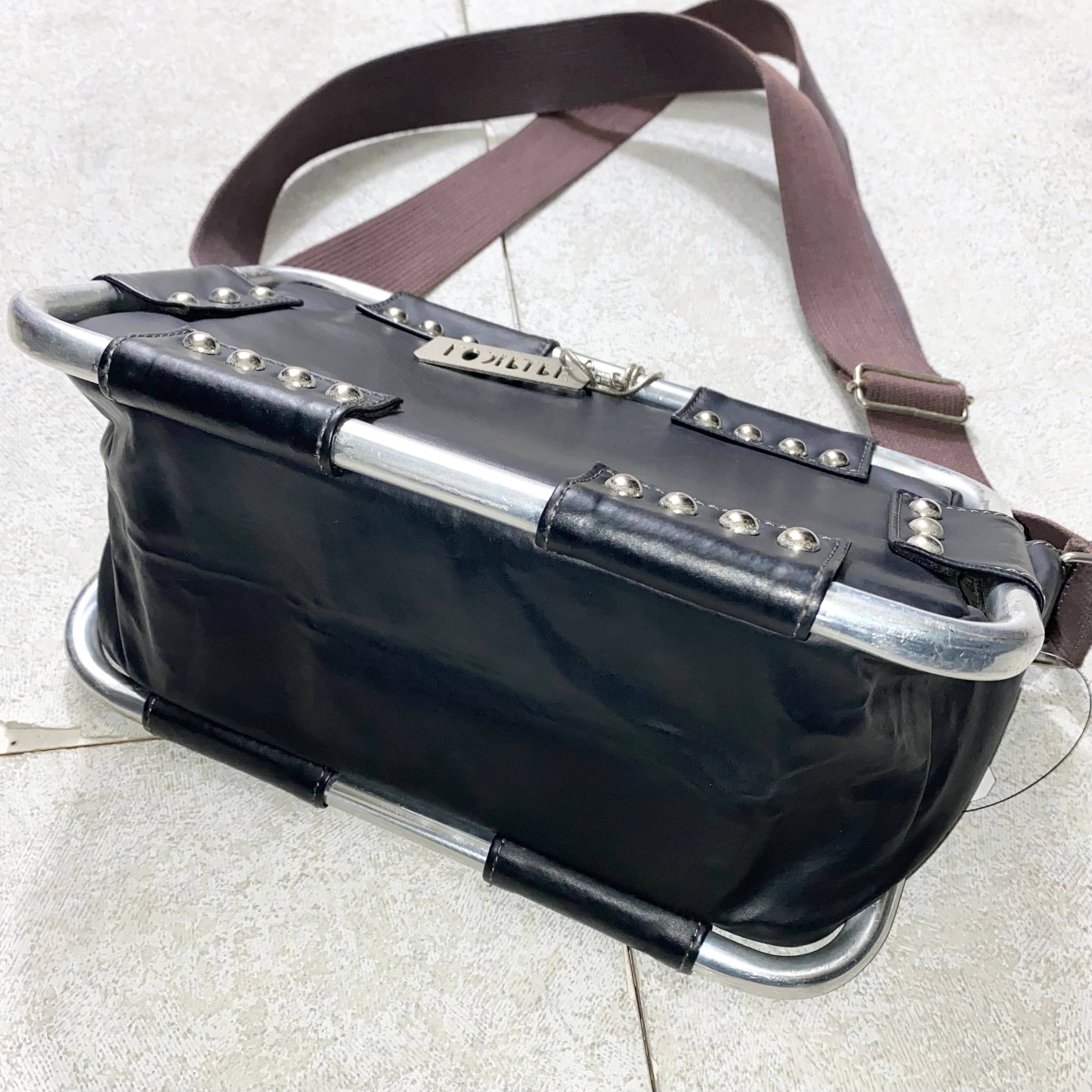 JEAN PAUL GAULTIER leather shoulder bag “pipe frame” | NOIR ONLINE