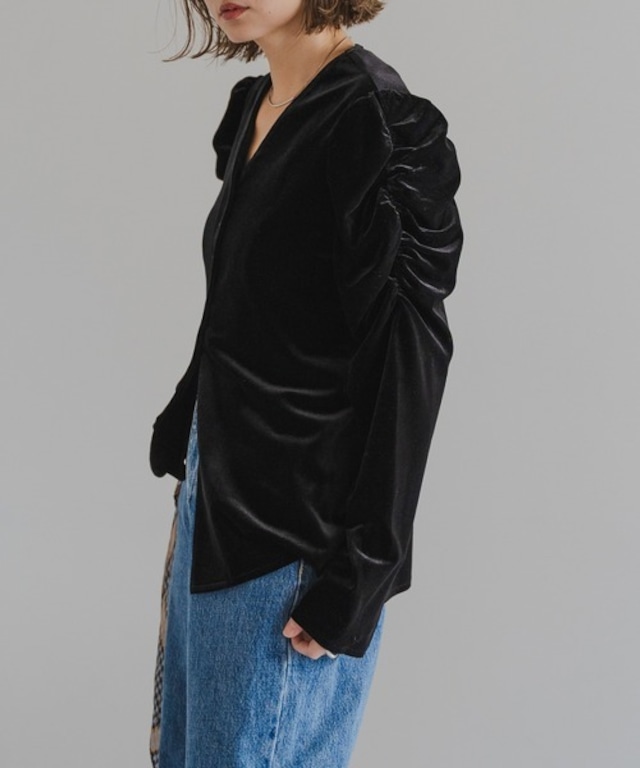 ベロアパワショルブラウス