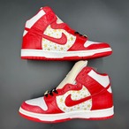 ×SUPREME SB DUNK HIGH RED STARS 307385-161
