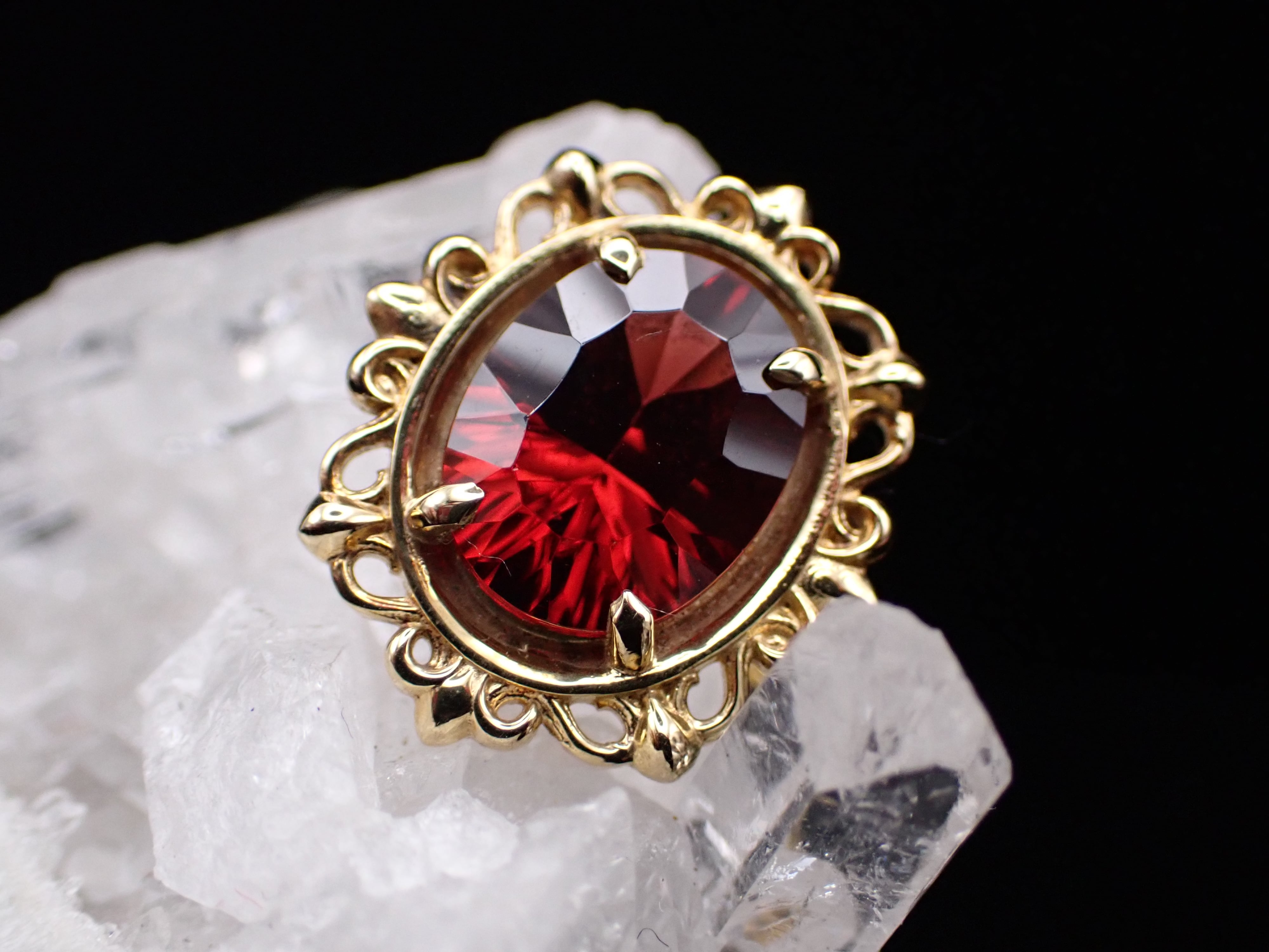 小さな宝石店 R.made（あーるめいど）