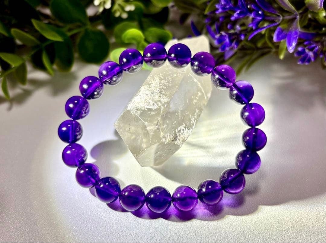 セイクリッドグラスの光纏う幻の石たち 〜BASE SHOP Since 2025〜