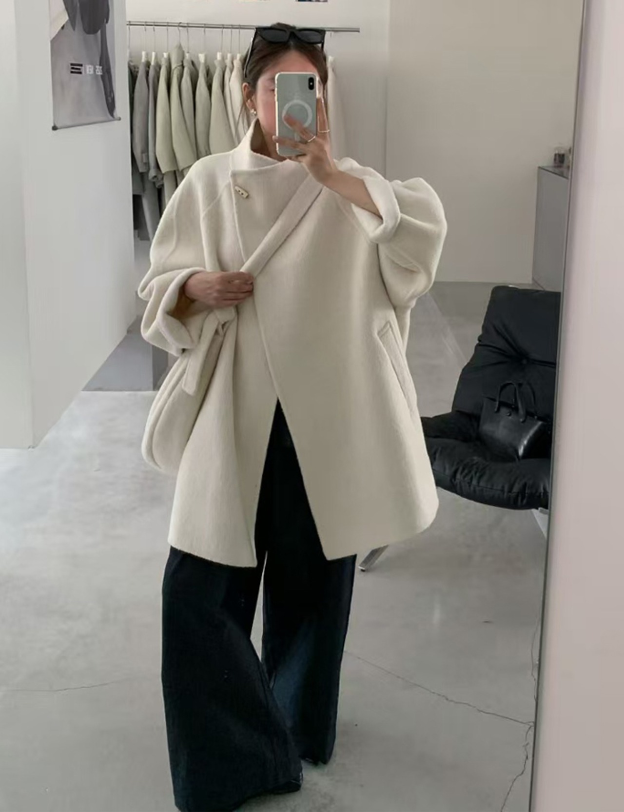 【新作５％OFF・3日間】Hand-made Over-fit Wool Coat(Bag付)_2colors