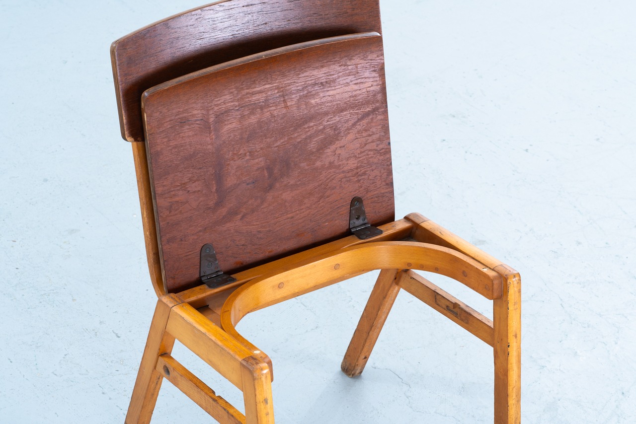Fritz Hansen | Stacking School Chair