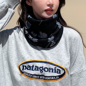 ニット アクセサリー 小物 総柄マルチネックウォーマー レディース ネックウォーマー バンダナ マスク 帽子 キャップ 防寒 保温 花柄 小花柄 星柄 黒 灰色 茶色 ブラック グレー ブラウン オシャレ シアー 可愛い キレイめ 上品 フェミニン ちょい甘 シック マニッシュ カジュアル 春 夏 秋 冬 デイリー おでかけ 公園コーデ アウトドア 普段着 機能性 高見え 新鮮 上級者 主役級 鮮度アップ トレンド 動きやすい ゆったり 体型カバー インスタ映え アースカラー 大人可愛い ガーリー