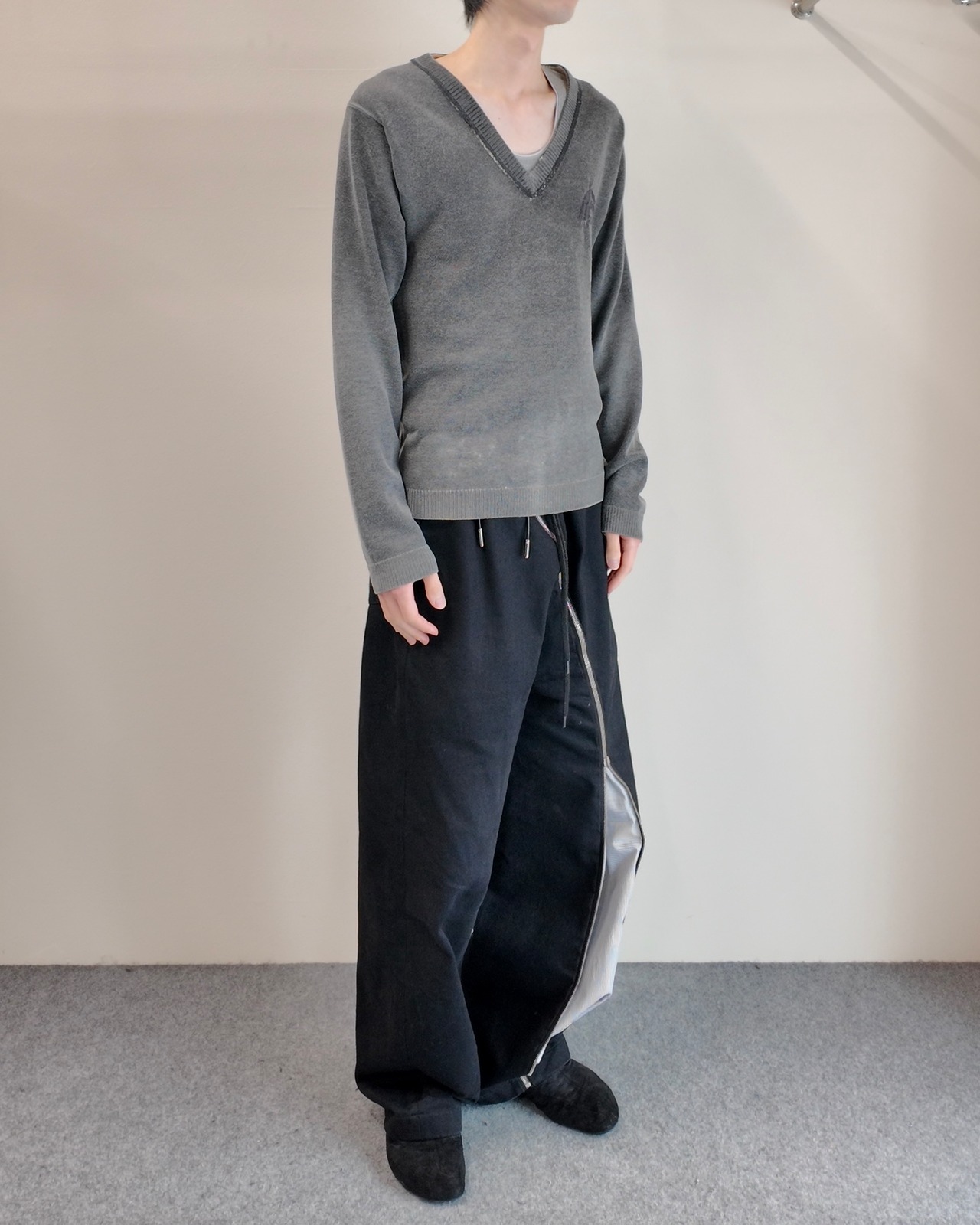 【John Galliano】lace detail faded v-neck knit