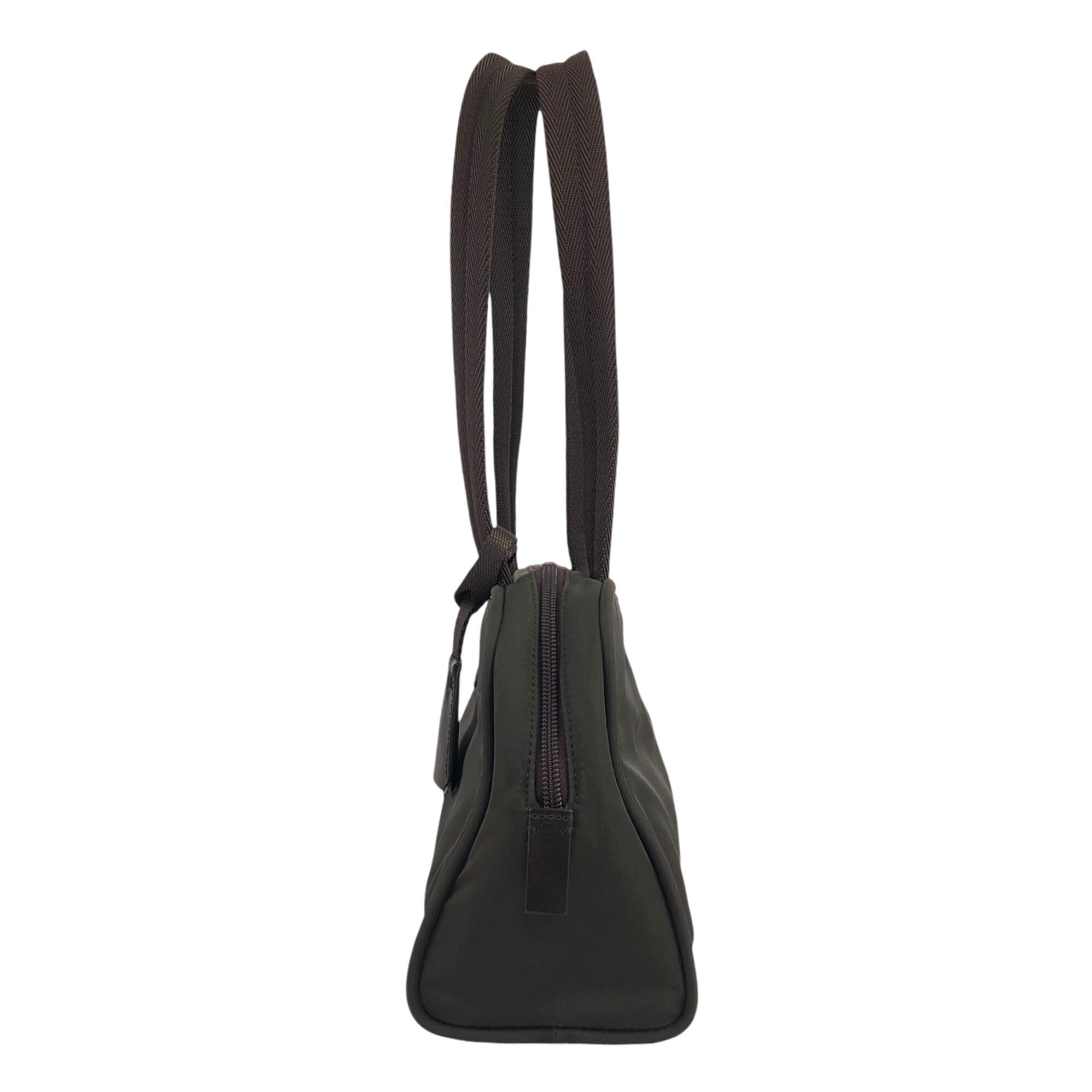 PRADA プラダ ショルダーバッグ カーキ トライアングルロゴ ナイロン