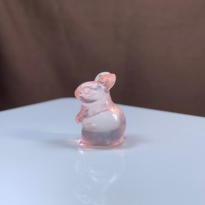 15.超透明☆モザンビーク産ローズクォーツ・うさぎさん