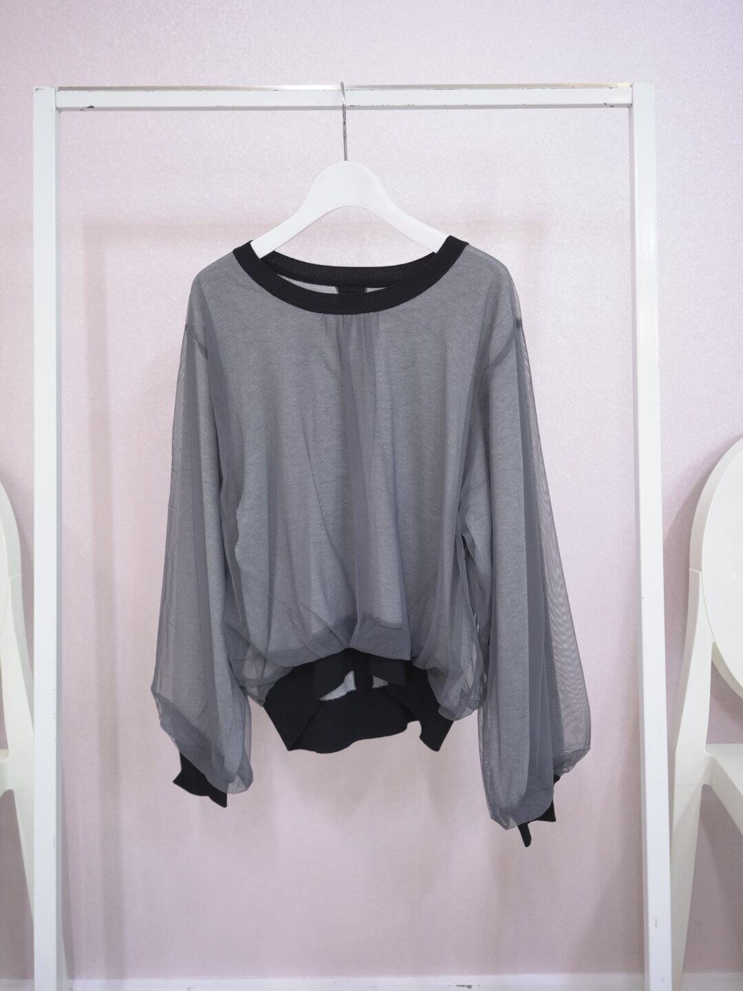 チュールレイヤードプルオーバー