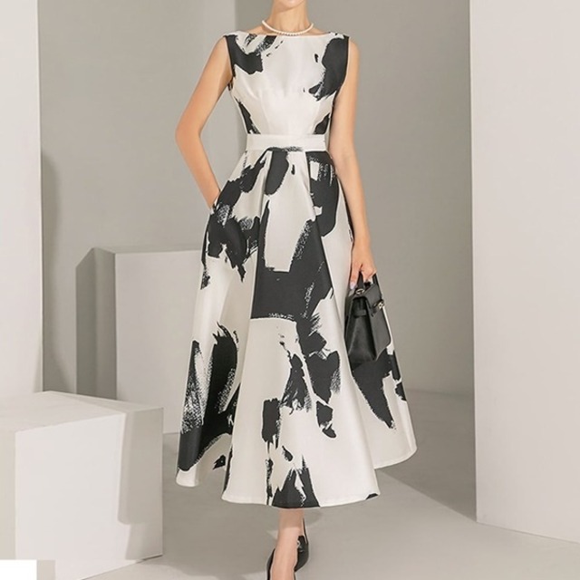 ウォータープリント スリーブレス ワンピース 225980