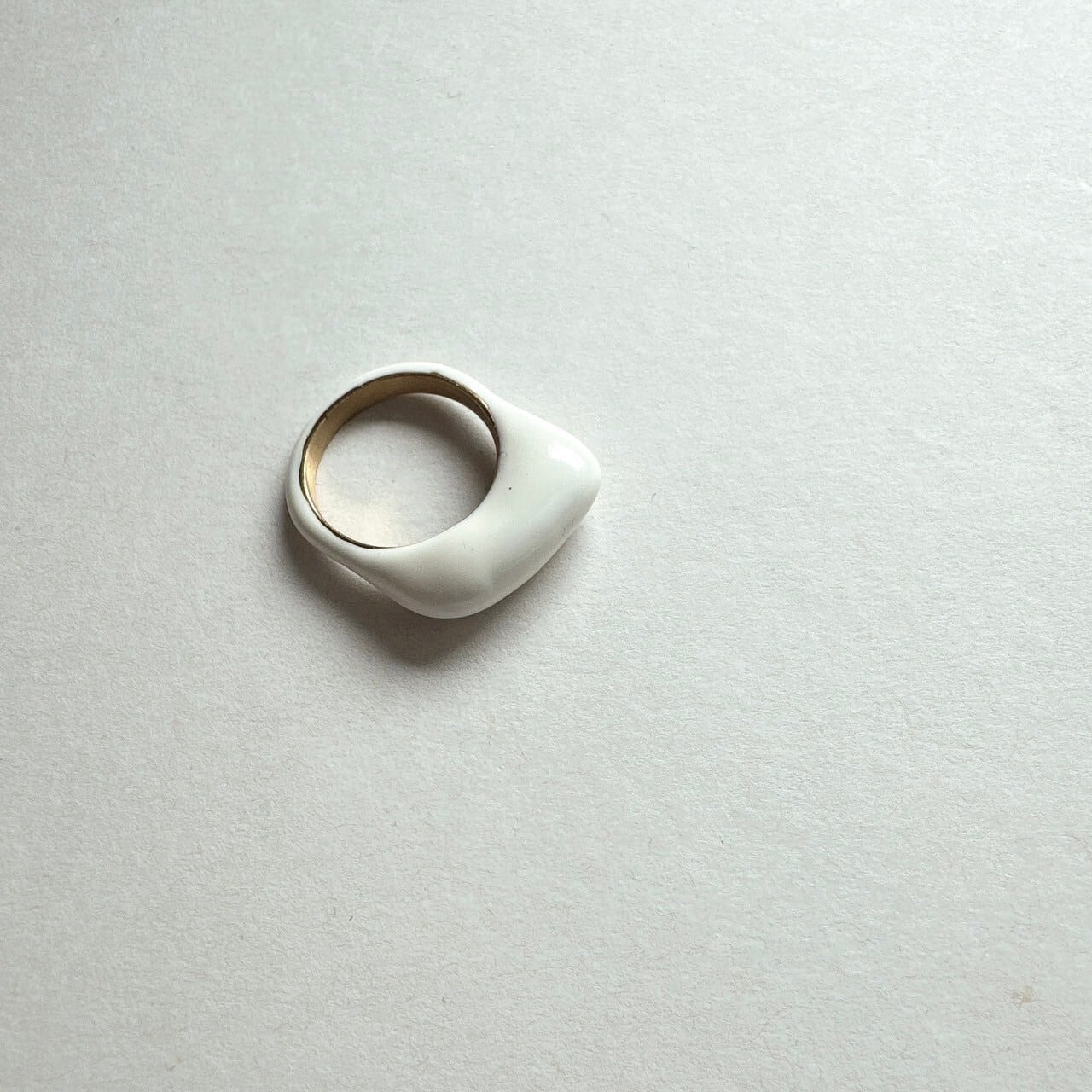 エナメルリング ホワイトエナメルリング | eclacoco